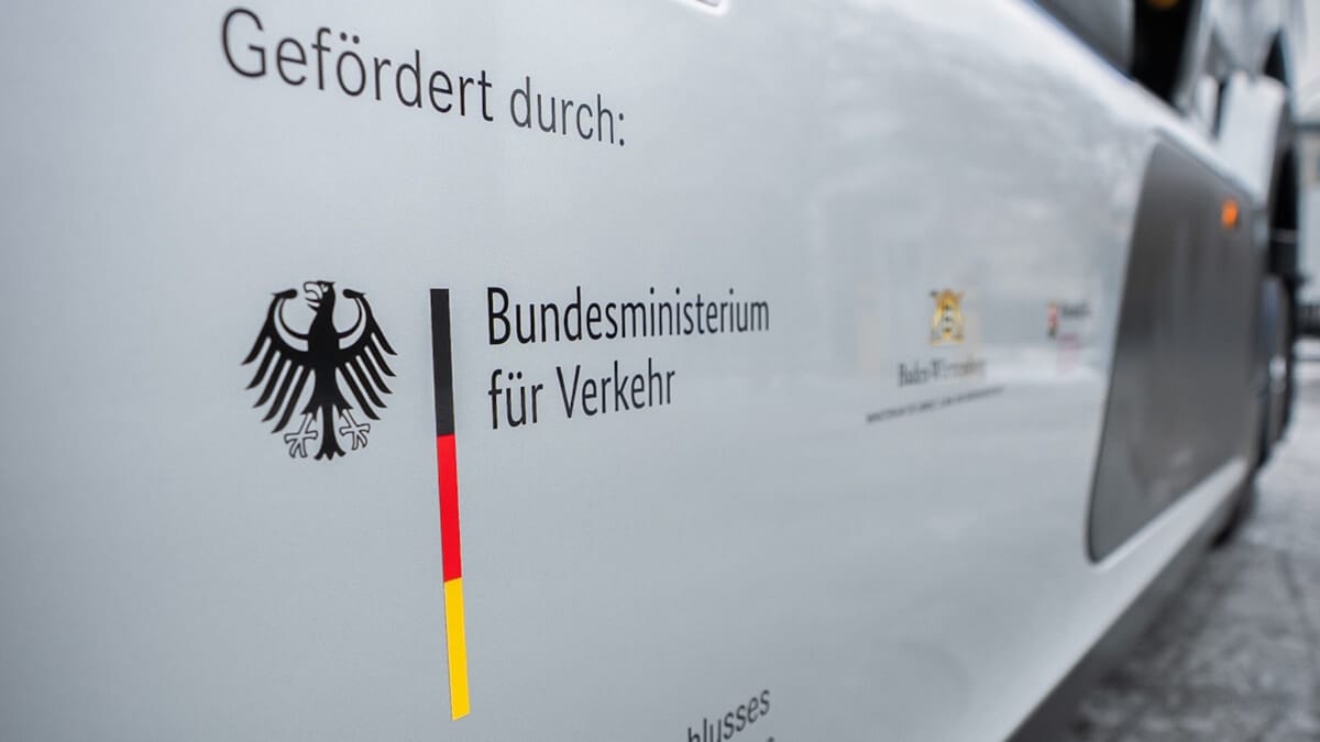 Germany launches €220m funding for hydrogen trucks and refuelling stations